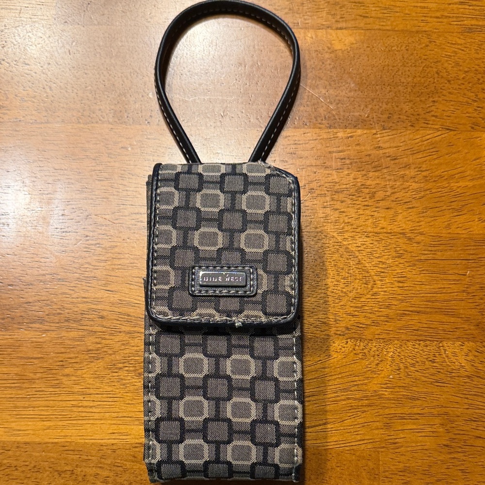 Nine West wallet-card holder